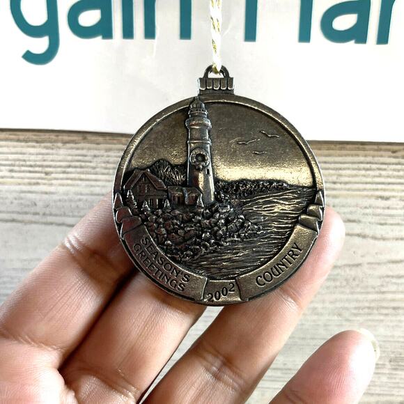 2002 Country Promotional Pewter Christmas Ornament 1.75" Seasons Greetings B#6 - Picture 1 of 6